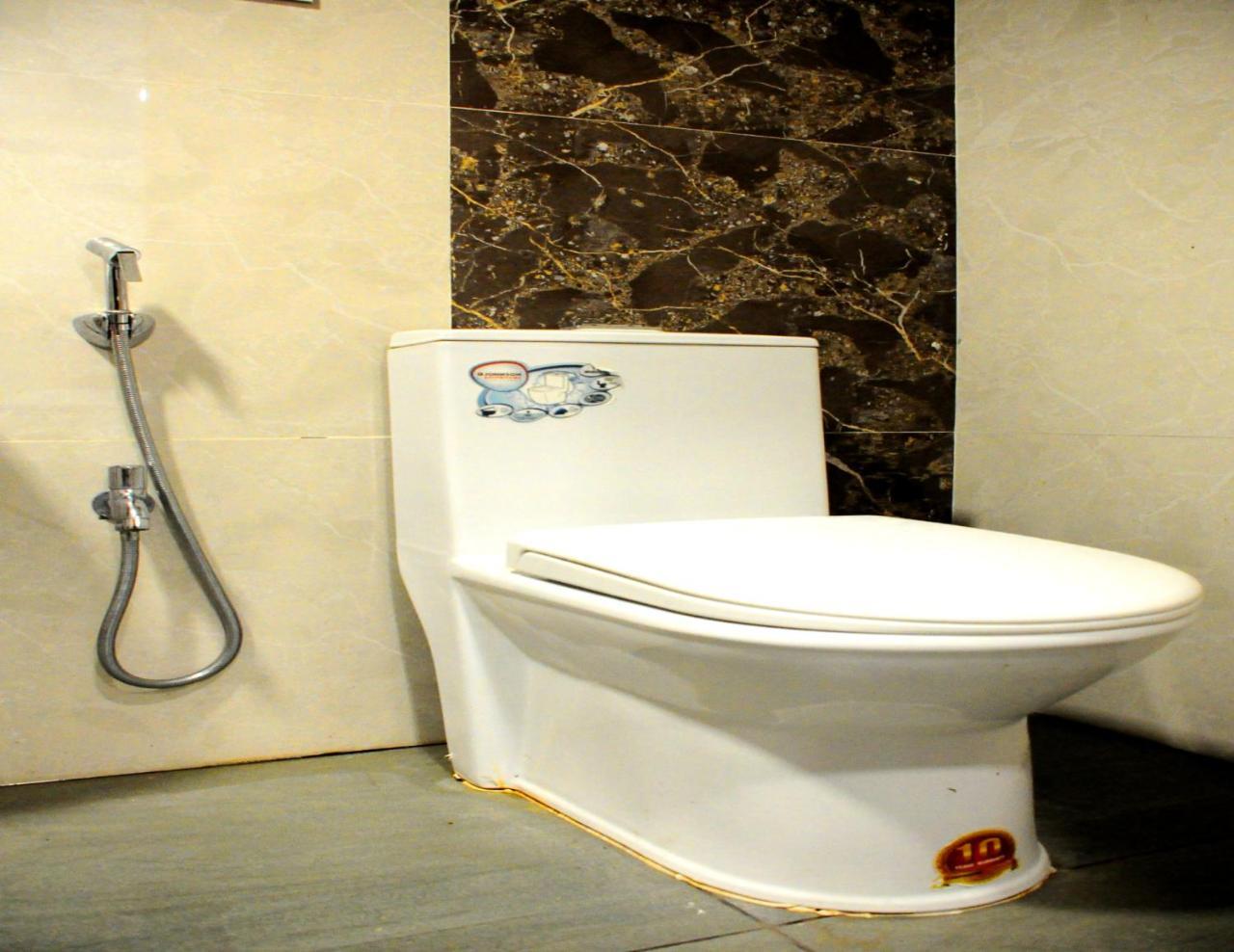 Hotel Rathna Park Perambalur Esterno foto